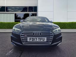 Audi S5 3