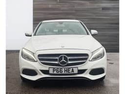 Mercedes-Benz C Class 3