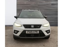 SEAT Arona 3