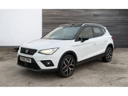 SEAT Arona 4
