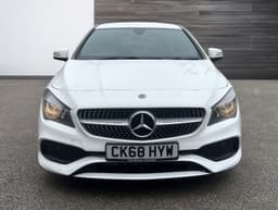 Mercedes-Benz CLA 3