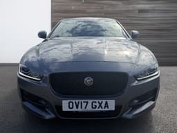 Jaguar XE 3