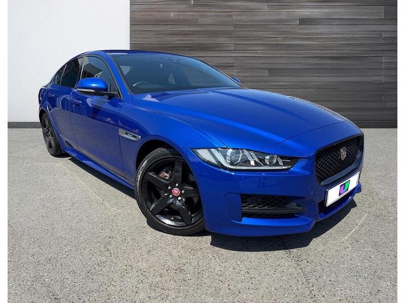 Jaguar XE